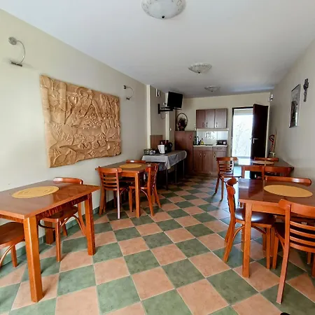 Gasthuis Osrodek Wypoczynkowy Przy Lesie 3*